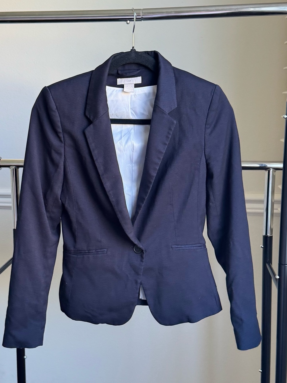 H&M Women’s Classic Single-Button Tailored Blazer Navy Lined Size 4 Pre-owned